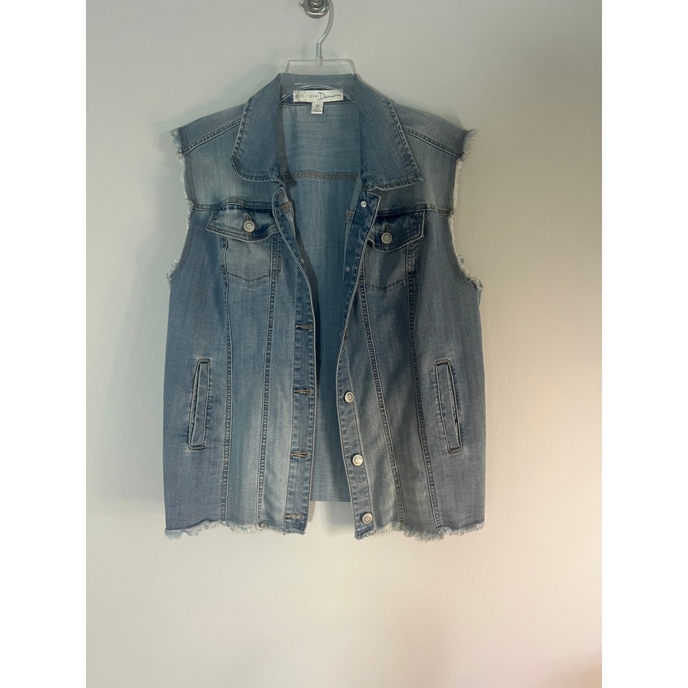 Est. 1946 Denim Womens Medium Wash Frayed Raw Hem Button Front‎ Jean Vest Size M